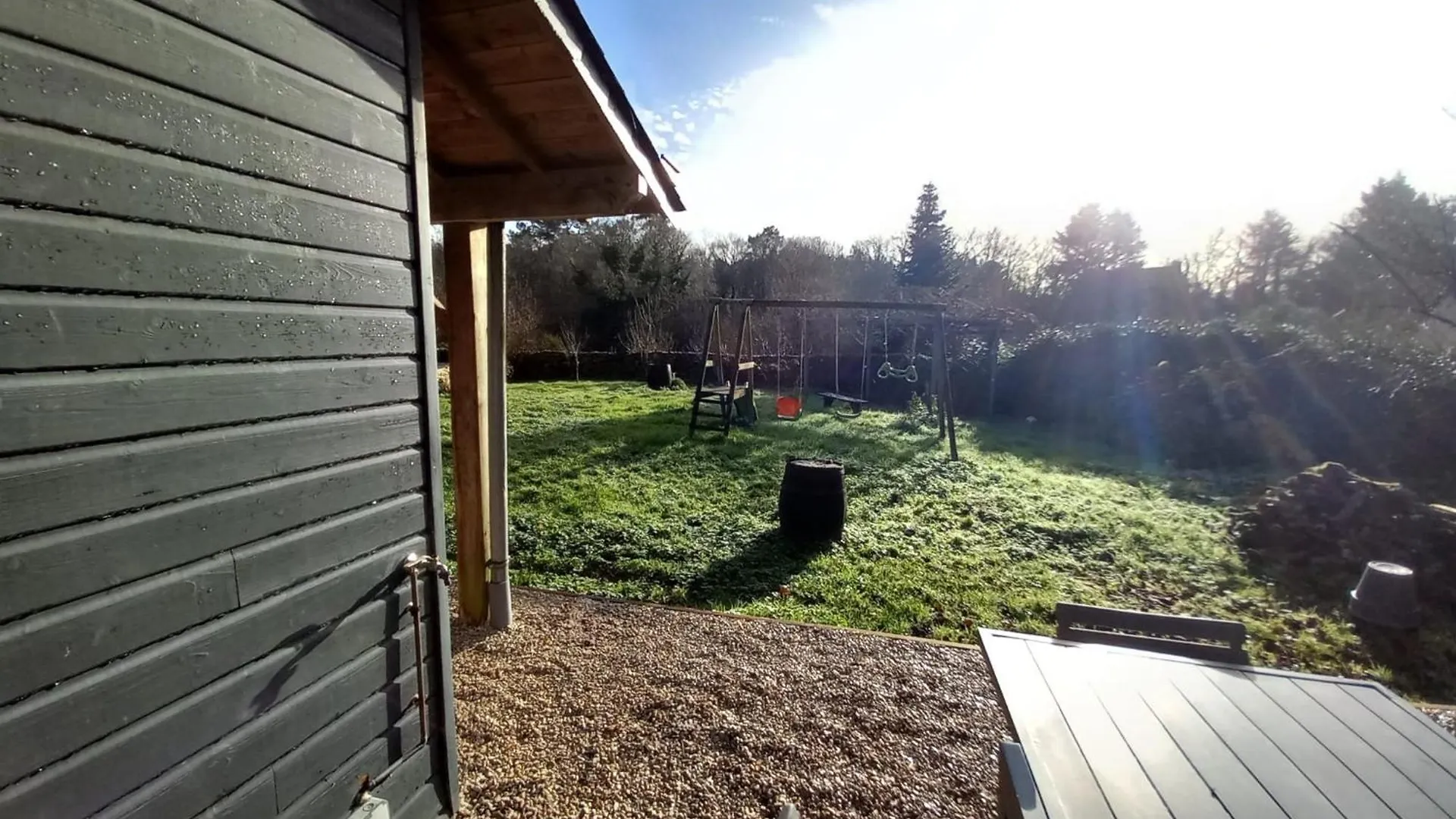 Maison En Bois Sulniac 0*,  Frankrike